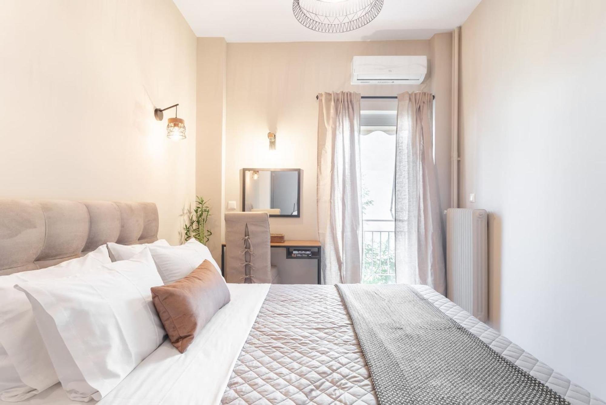 אתונה Deluxe 3-Bdrm Urban-Industrial Apt At Acropolis מראה חיצוני תמונה